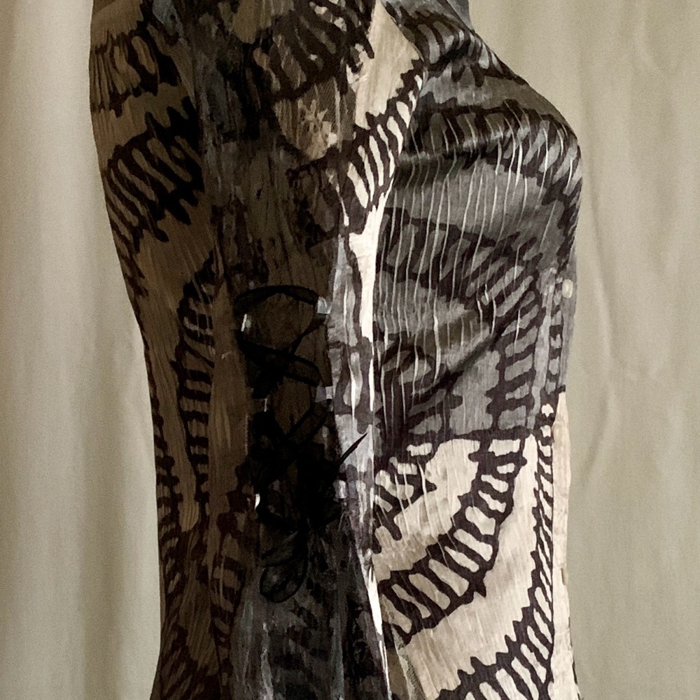 Komarov pleated print top, lace insets, point collar, 3/4 bell sleeve, sz Small - Picture 3 of 8